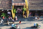 Hoi An ancient streets: top destination facing overload risk ​
