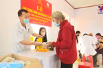 Military doctors offer treatment in Dak Lak border communes