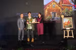 Hearing-impaired artist wins big at painting competition
