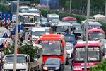 Transport fares fall in Hanoi 
