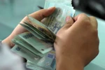 Vietnam agrees 7.3-percent minimum wage increase