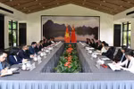 Foreign ministers affirm leading importance of Vietnam - China relations