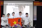Vietnamese students shine at International Olympiads