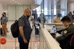 Vietnam temporarily stops health declaration for arrivals from April 27