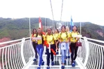 Miss Tourism candidates experience Son La culture