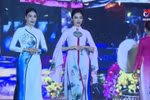 Hanoi Tourism Ao dai Festival held beside Hoan Kiem Lake