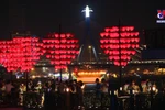 Festive atmosphere warms up Da Nang