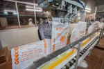 A refined sugar (RE) product packaging line at the factory of Indian-invested KCP Vietnam Industries Limited in Son Hoa and Dong Xuan districts of Phu Yen province. (Photo: VNA)