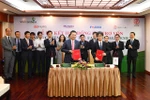 Vietcombank, JBIC sign contract for renewable energy projects 