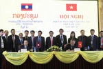 Vietnam, Laos cooperate to develop border trade