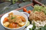 "Traveller" names three Vietnamese treats among top dishes 