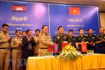 Cambodian army delegation pays pre-Tet visit to Bac Lieu 
