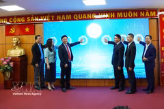 Officials launch the Expo Platform on September 29. It will be officially put into use on October 20, two days before the opening of HCMC Export 2026. (Photo: VNA)