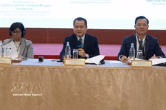 Some participants in the conference on inclusive housing on June 24 (Photo: VNA)