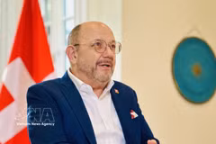 Swiss Ambassador to Vietnam Thomas Gass speaks to the Vietnam News Agency. (Photo: VNA)