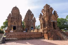 The Po Klong Garai tower complex on Trau Hill in Do Vinh ward, Khanh Hoa province, is one of the finest examples of Cham architecture preserved to this day. (Photo: VNA)