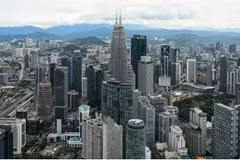 Malaysia's Petronas Twin Towers (Photo: AFP)