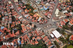 The Ministry of Home Affairs continues to restructure commune-level administrative units that do not meet standards and establish urban administrative units, particularly special-class commune-level urban centres as key hubs. (Photo: VNA)