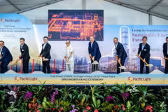 Singapore builds first gas-fired power plant integrated with battery storage