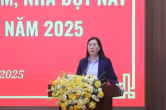 Secretary of the Quang Ngai provincial Party Committee Bui Thi Quynh Van speaks at the conference (Photo: VNA)