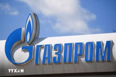 Gazprom logo at a petrol station in Moscow, Russia. (Photo: Xinhua/VNA)