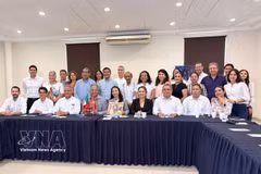 Participants in the business forum held in Veracruz state of Mexico on July 27 (Photo: VNA)