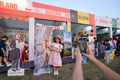 Hanoi festival celebrates Vietnamese and global cultures (Photo: VNA)