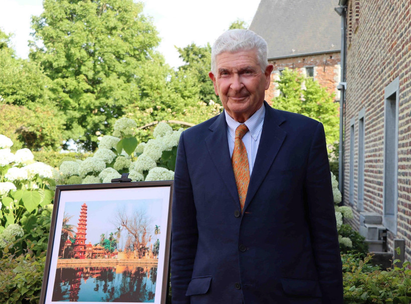 Vietnam's former Honorary Consul to Belgium Joseph-Michel de Grand Ry (Photo: VNA)