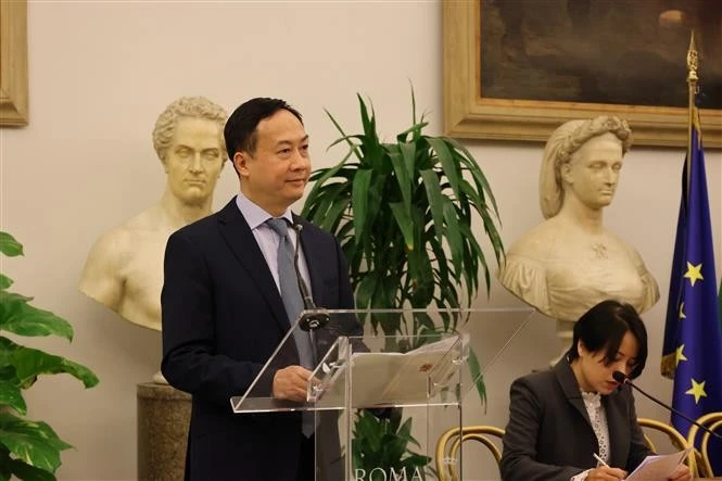 Vietnamese Ambassador to Italy Duong Hai Hung speaks at the event. (Photo: VNA)