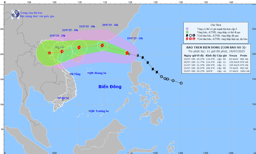 Location and forecast track of Storm Wipha as of 11:00am on July 19. (Photo: National Centre for Hydro-Meteorological Forecasting) 
