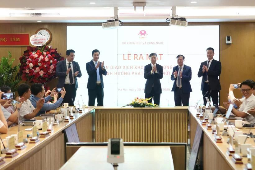 An overview of the launching ceremony of the Vietnam Science and Technology Exchange (Photo: VNA)