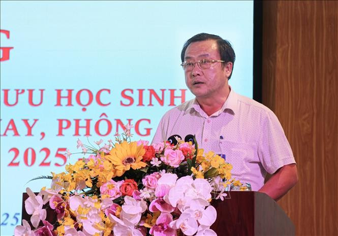 Vice Chairman of the Dien Bien People’s Committee Vu A Bang speaks at the event (Photo: VNA)