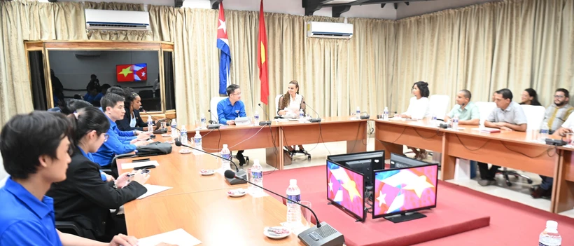 Participants at the Vietnam–Cuba youth forum. (Photo: VNA)