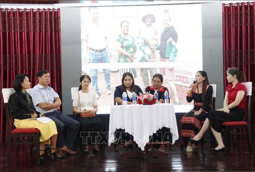 At a seminar to wrap up the project (Photo: VNA)