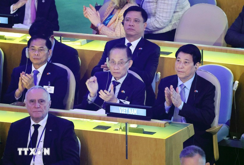 State President Luong Cuong and the Vietnamese delegation attend the High-level Meeting marking the 80th anniversary of the United Nations. (Photo: VNA)