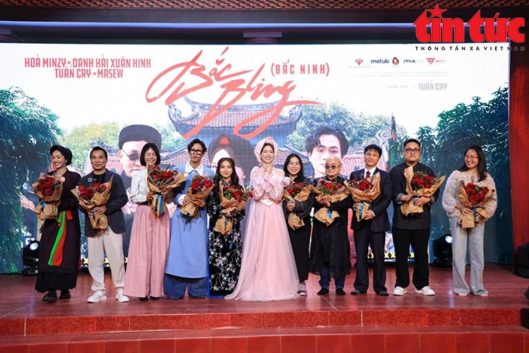 Singer Hoa Minzy's MV "Bac Bling" creates a boost for tourism in Bac Ninh province. (Photo: VNA)