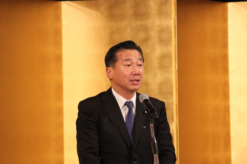Tetsuro Fukuyama, Vice President of the Japanese House of Councillors, speaks at the event. (Photo: VNA)