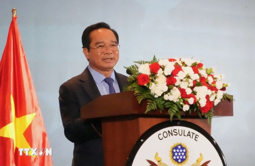 Chairman of the municipal People’s Committee Nguyen Van Duoc speaks at the event. (Photo: VNA)