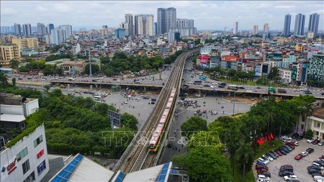 Nhon - Hanoi Station urban railway in Hanoi (Photo: VNA)