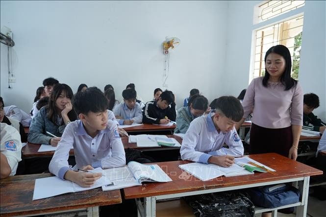 A class session at Tho Thanh Secondary School, Nghe An province. (Photo: VNA)