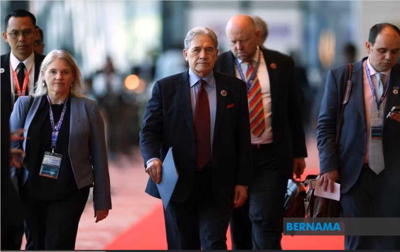 New Zealand Foreign Minister Winston Peters attends the 15th East Asia Summit Foreign Ministers' Meeting in Malaysia. (Photo: Bernama)