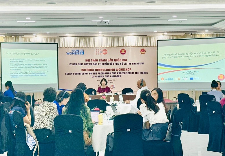 At the event (Photo: baochinhphu.vn)