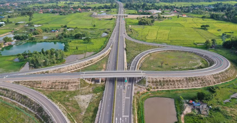 The Lao government and Phongsavanh Group agree to conduct a feasibility study and prepare a techno-economic report within 24 months (Photo: https://laotiantimes.com/)