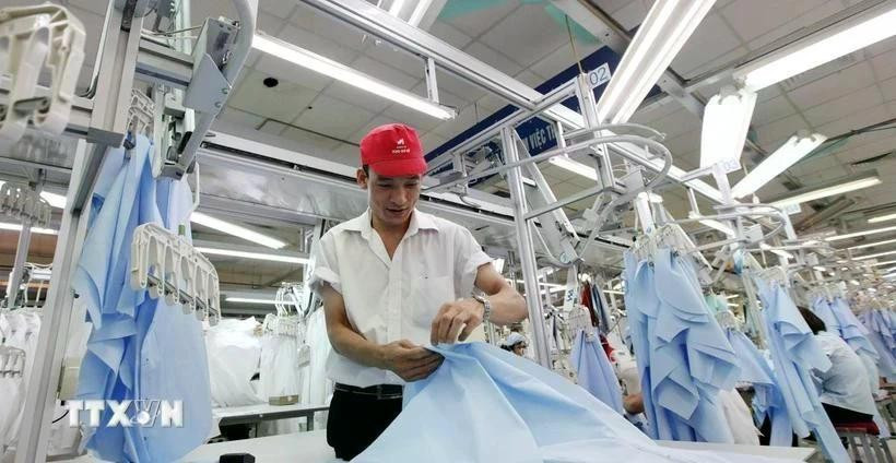 The first months of 2025 have seen increases in both new business registrations and firms returning to the market. (Photo: VNA)