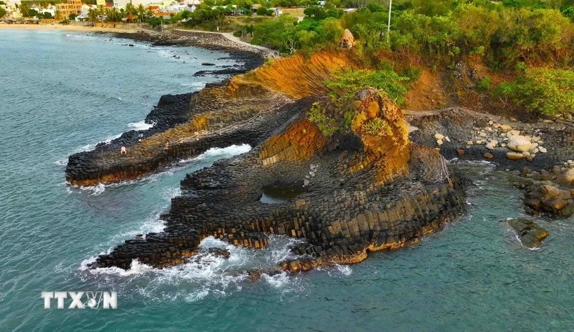 Da Dia Reef in Tuy An district, Phu Yen province (Photo: VNA)