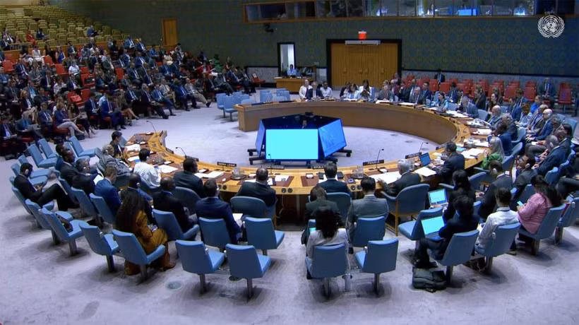 Participants at the high-level open debate of the UN Security Council (UNSC) on “Poverty, Underdevelopment, and Conflict: Implications for the Maintenance of International Peace and Security” in New York on June 20, 2025. (Photo: VNA)