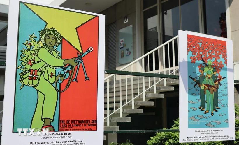 Vietnamese resistance is depicted through propaganda posters by Cuban artists. (Photo: VNA)