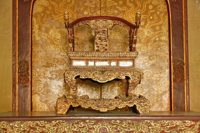 The Nguyen Dynasty (1802-1945) imperial throne is a nationally recognised treasure. (Photo: VNA)