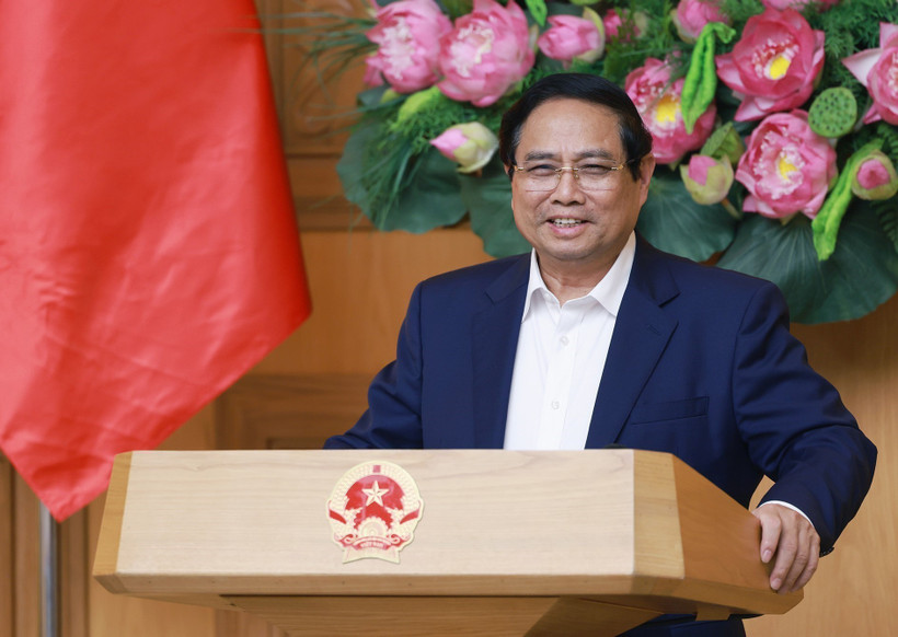 Prime Minister Pham Minh Chinh addresses the 13th meeting of the Central Emulation and Commendation Council on August 8. (Photo: VNA)