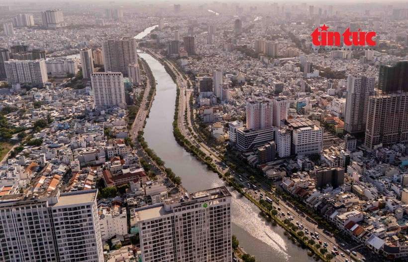 A bird view of a corner of Ho Chi Minh Ciy. (Photo: VNA)